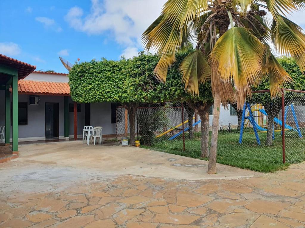  RECANTO CAETITEENSE DE RECREAÇOES
