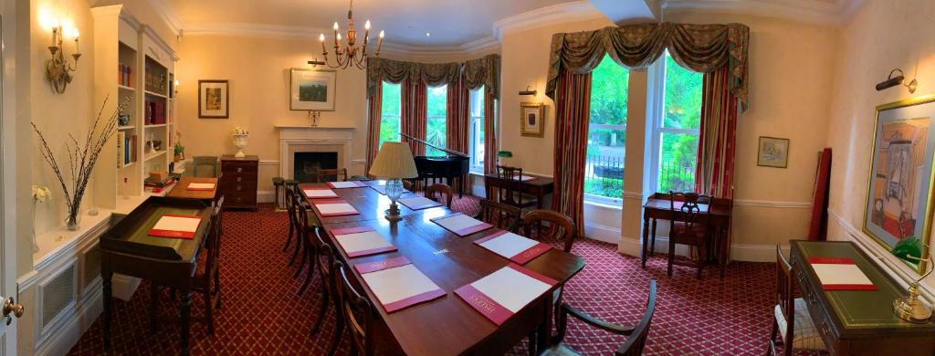 Haley's Hotel - Resim 5