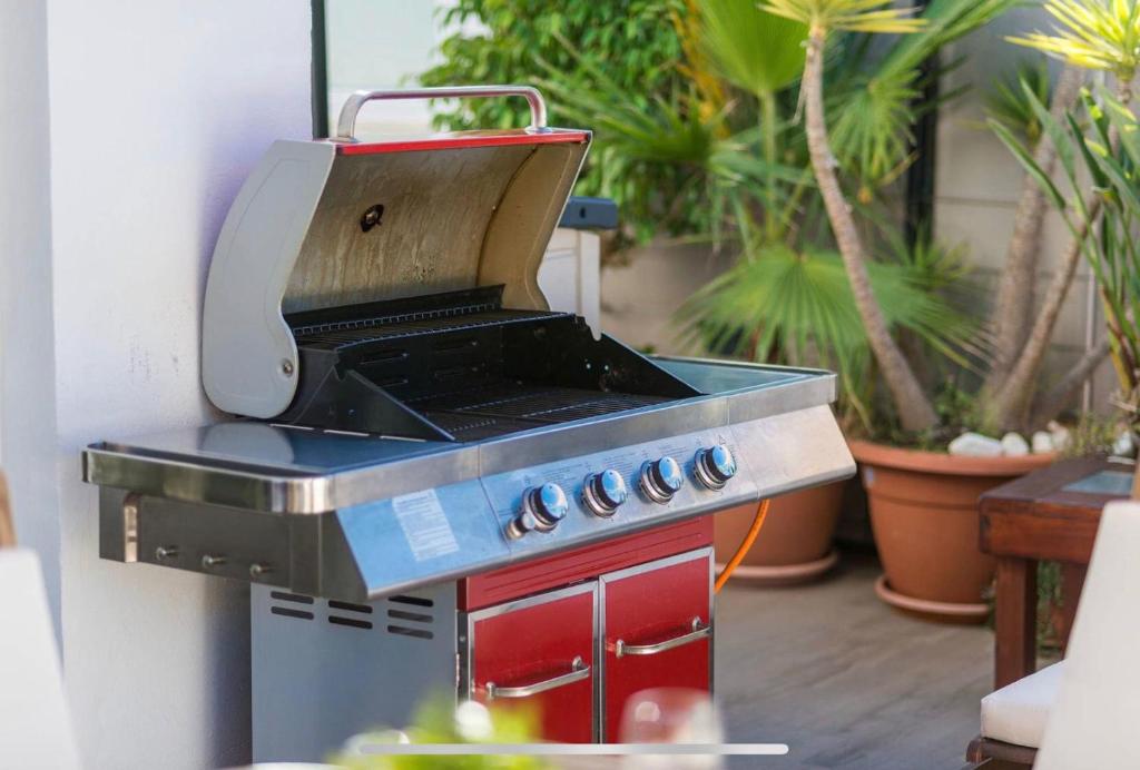 Az apartmanban sütögetési lehetőséget kínál a vendégeknek