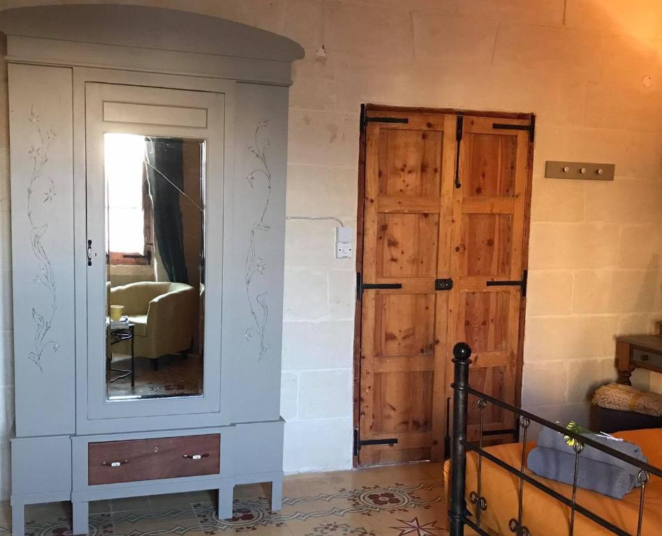 Foto sihtkohas Żebbuġ asuva majutusasutuse Ta Marie Merhba galeriist