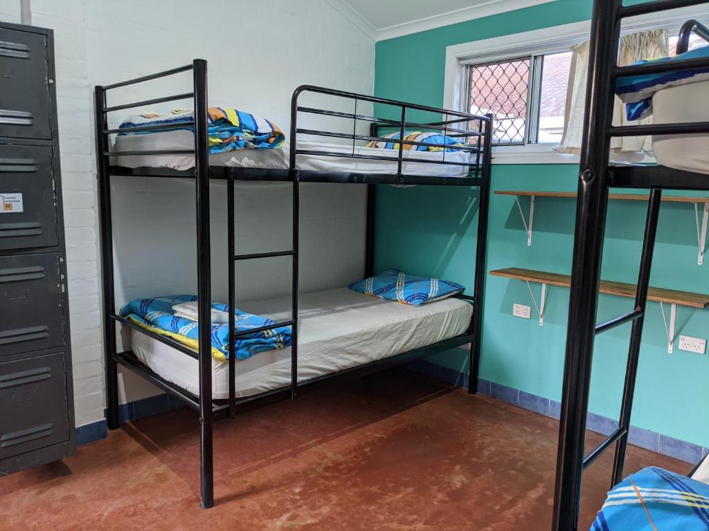 Ozzie Pozzie Backpackers - Port Macquarie YHA - Bed In Gemengde Slaapzaal Met 6 Bedden