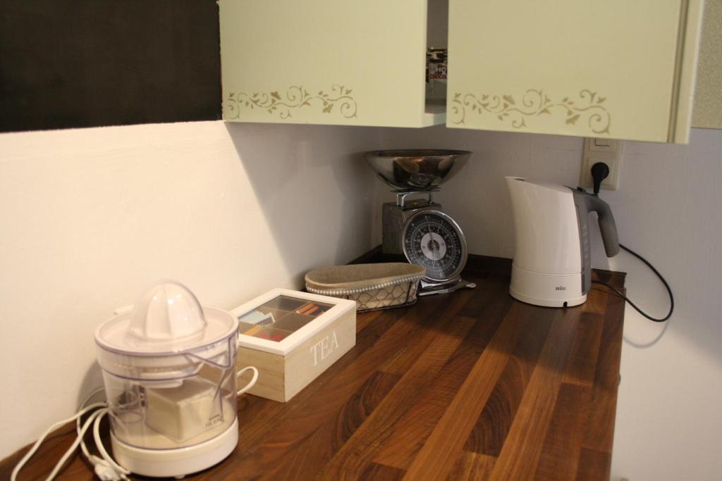 Fotografie z fotogalerie ubytování 2 Zimmer FeWo mit Außenpool und Sauna v destinaci Sulzfeld am Main