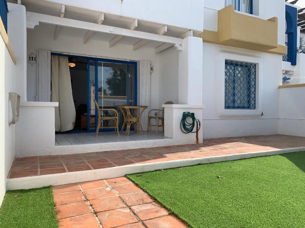 Patio alebo iná vonkajšia časť ubytovania Apartamentos El Minarete