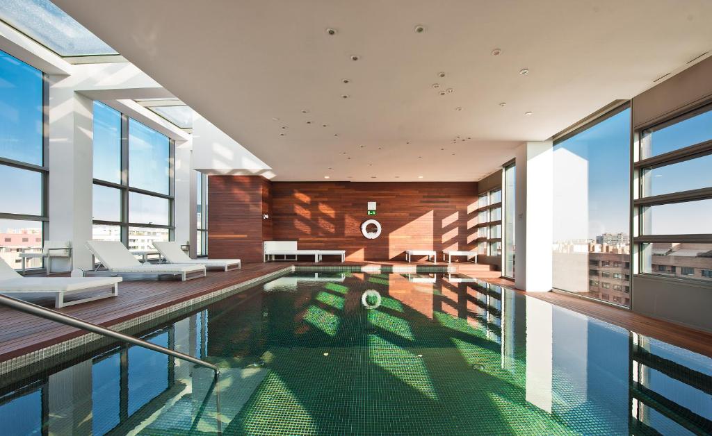 Hotel Reina Petronila - Resim 28