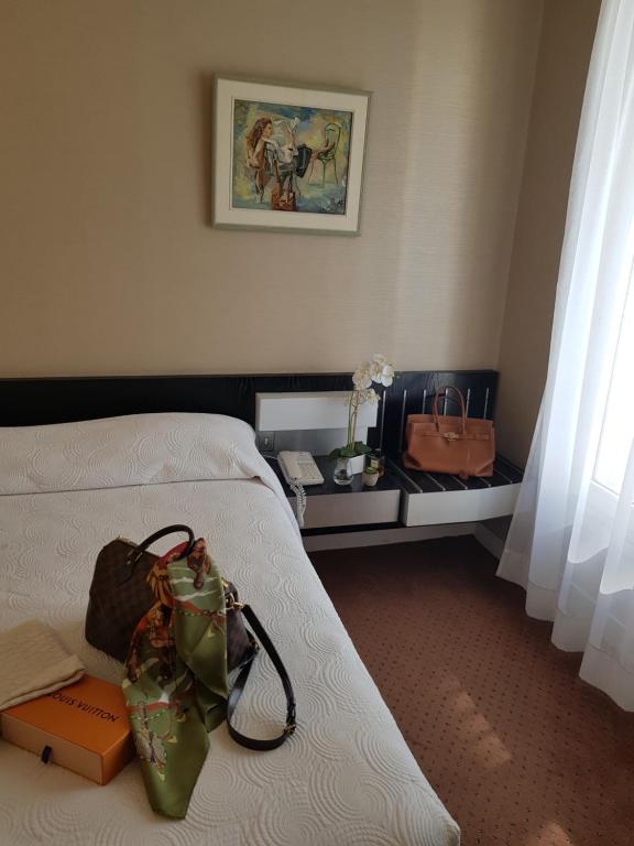 HOTEL ALISON - Resim 27