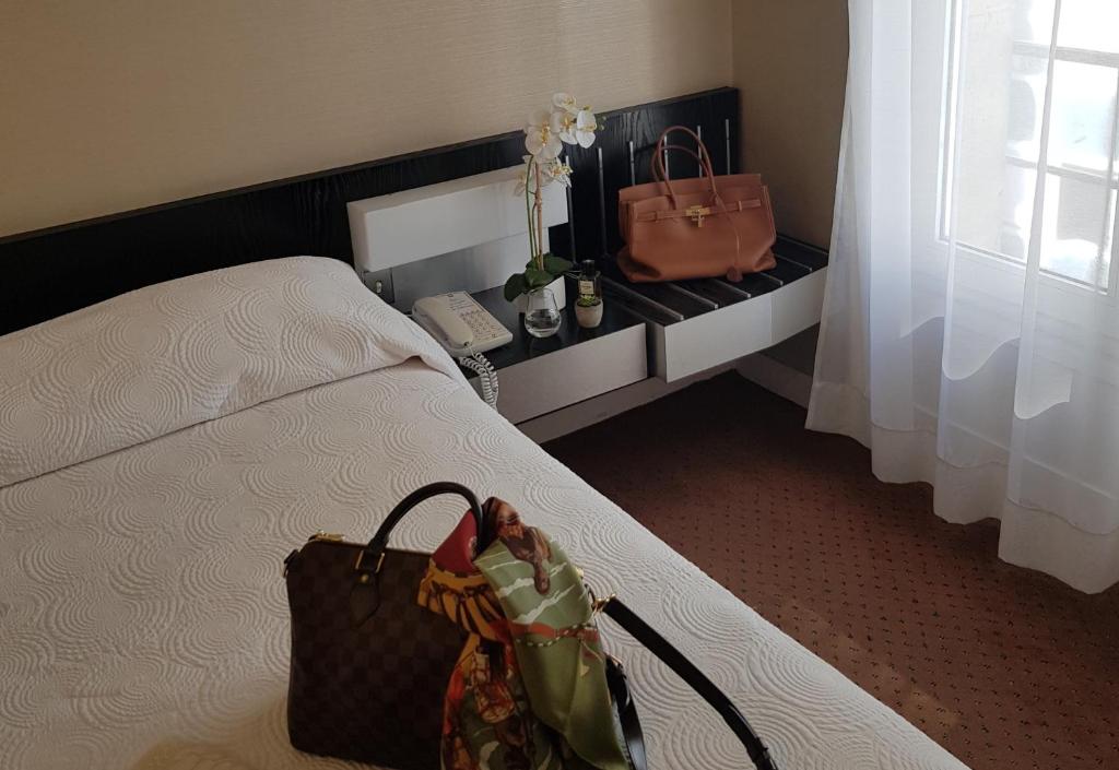 HOTEL ALISON - Resim 41