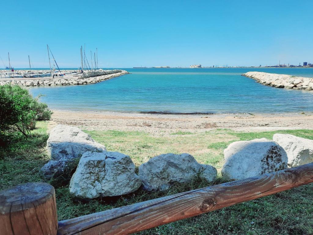 Apartment Location Saisonniere Fos Fos Sur Mer France Booking Com