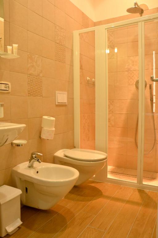 A bathroom at TheWesley