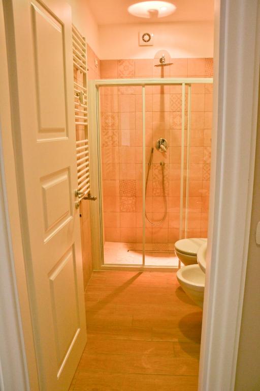 A bathroom at TheWesley