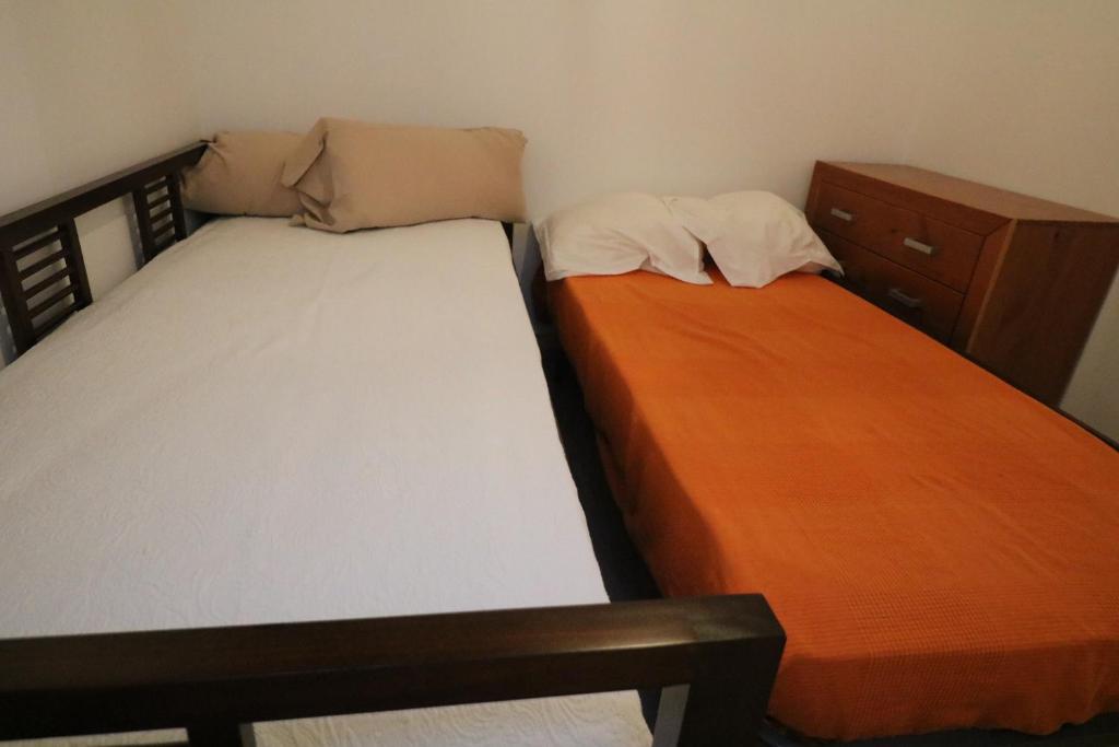 Postel nebo postele na pokoji v ubytování Buen Camino Melide