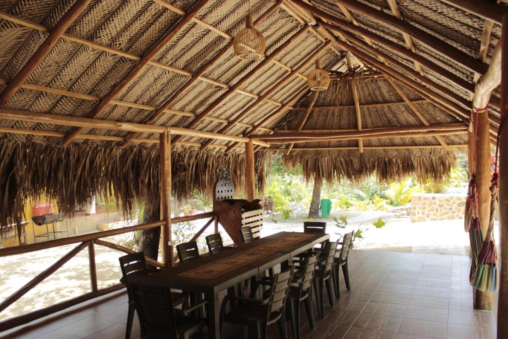 Restoran või mõni muu söögikoht majutusasutuses Finca de Nosotros