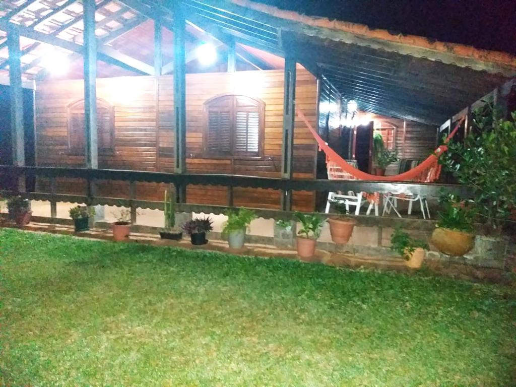  Sitio Queluz Itaipava com piscina e churrasqueira