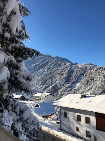 Nespecifikovaný výhled na hory nebo výhled na hory při pohledu z bed and breakfast