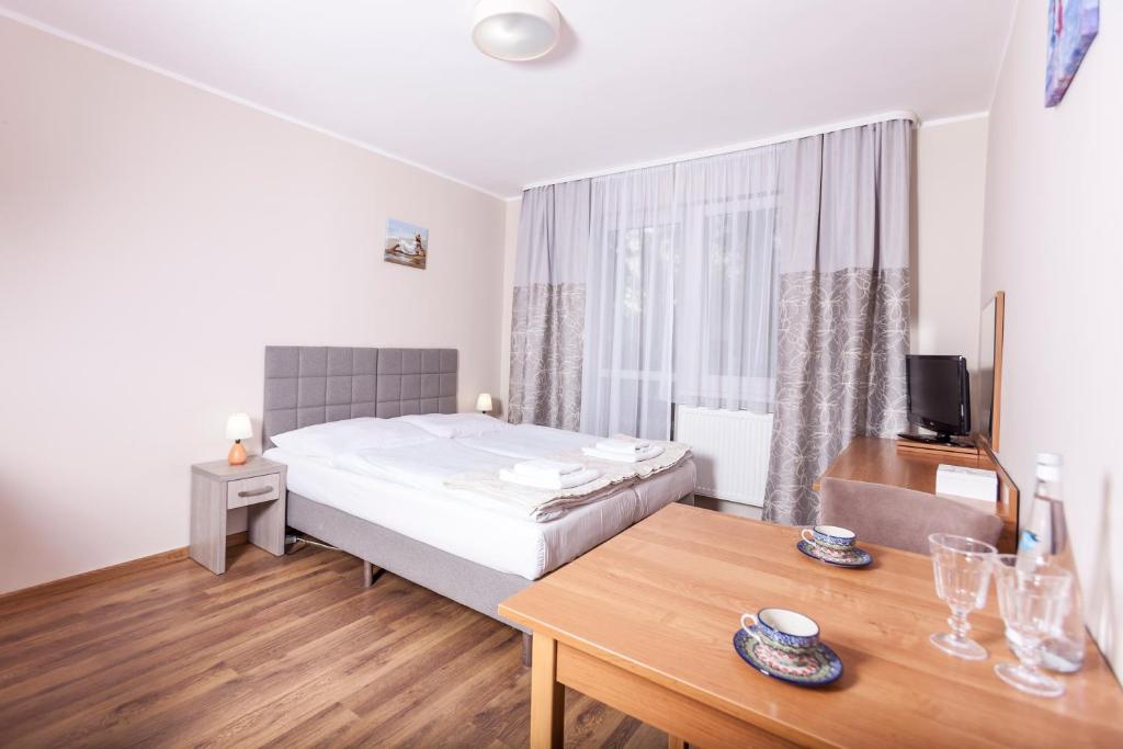 Angela Domki i Pokoje - Double Room With Kitchenette