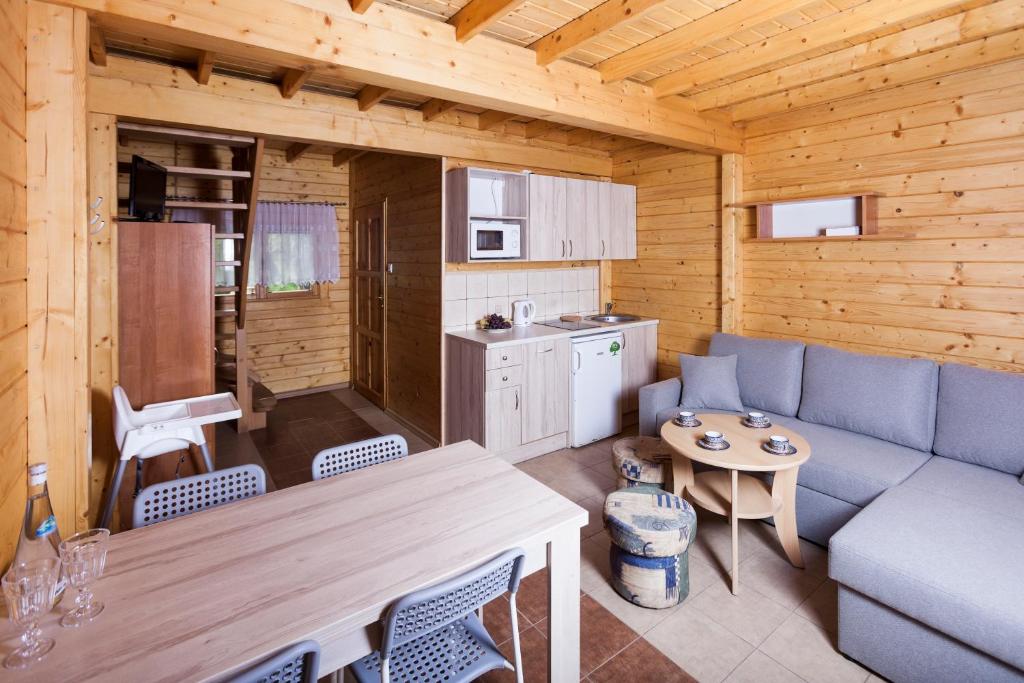 Angela Domki i Pokoje - Two-Bedroom Chalet