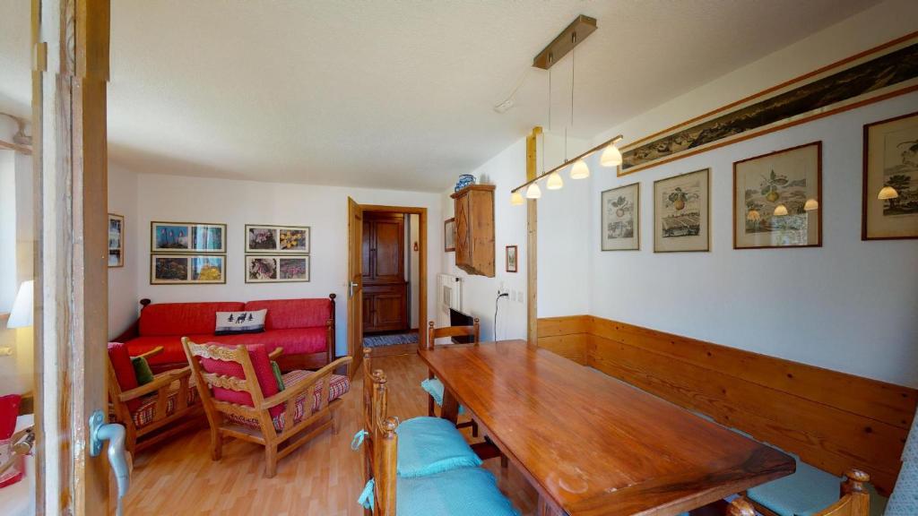 Flurina 7 - Apartment With Mountain View