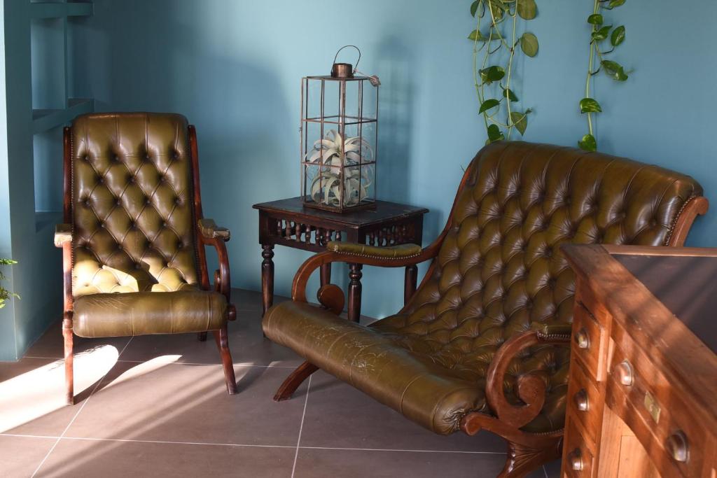 A seating area at Hotel Cavallo Bianco