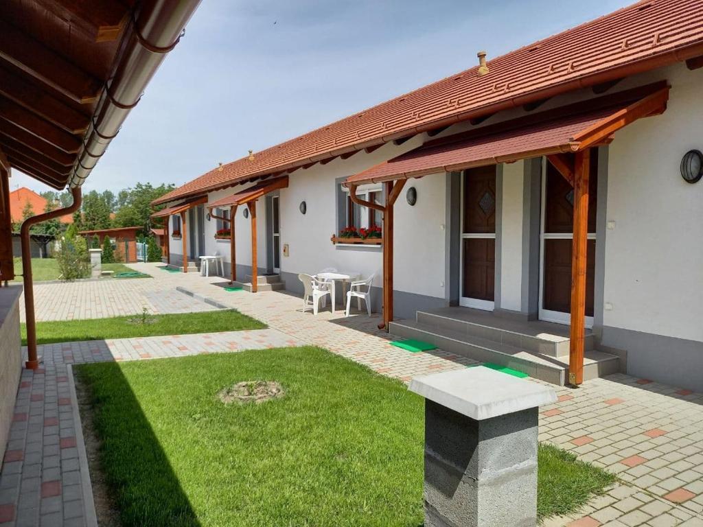 Budova, v ktorej sa apartmán nachádza