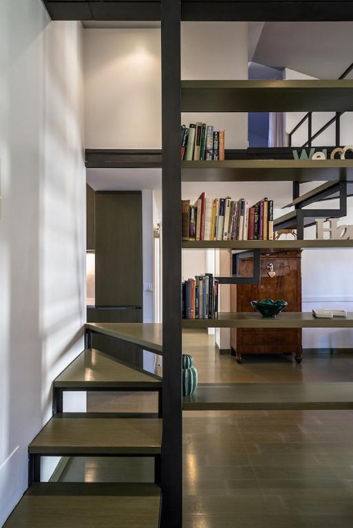 MANSARDINA - 1 min from Accademia - duplex stylish and cosy - 14