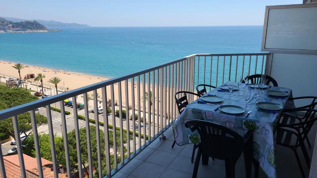 BRAVAHOLIDAYS-41-NEPTUNO, Blanes – Updated 2022 Prices