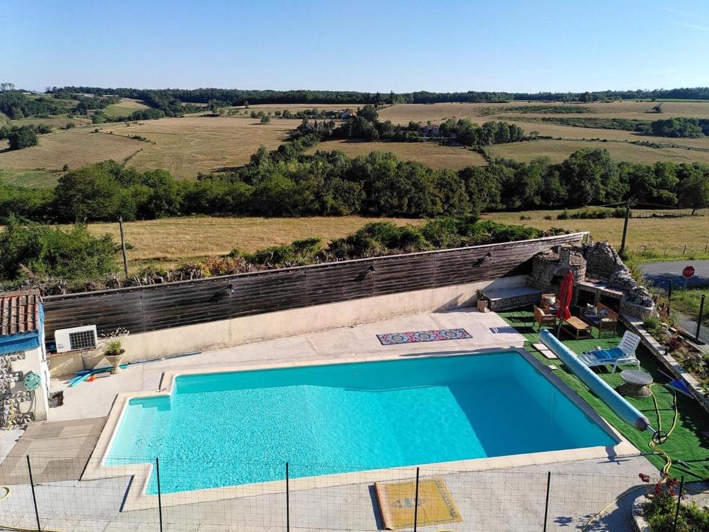 an overhead view of a swimming pool at a house at Le Galaveyson in Le Grand Serre
