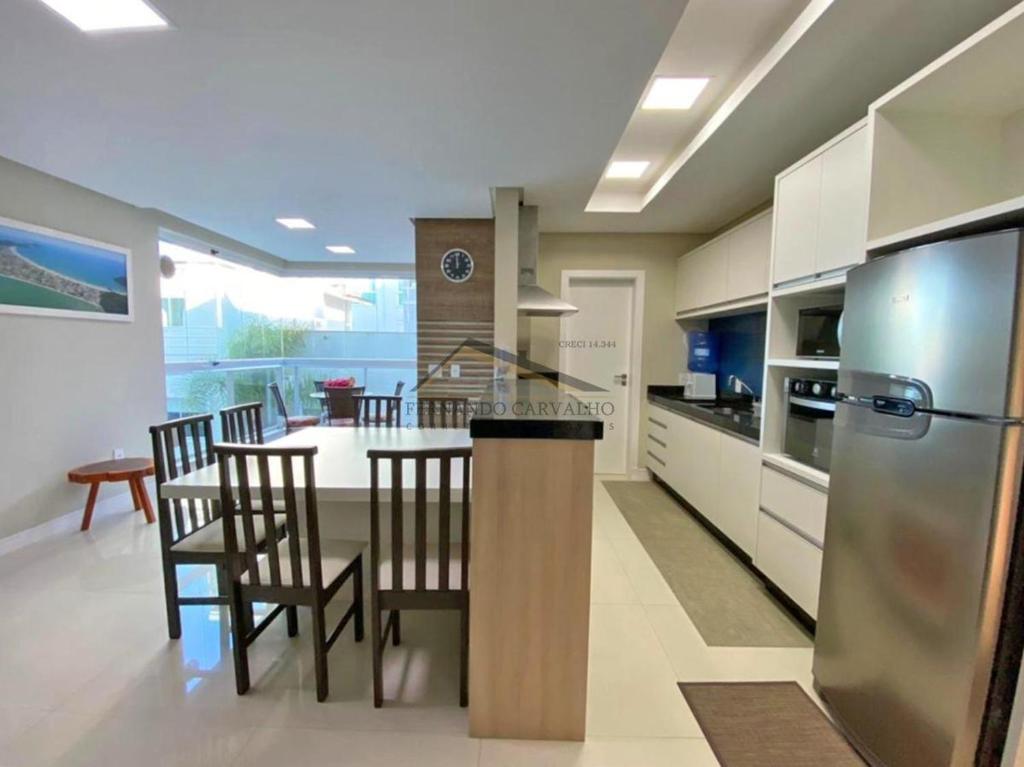  Apartamento em Mariscal