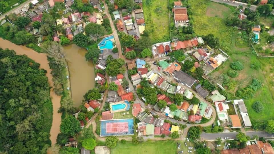  Chalé Temporada em Atibaia
