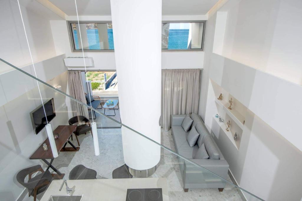Гостиная зона в Nama Sea Side Suites