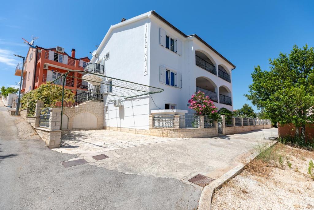 Budova, kde se apartmán nachází