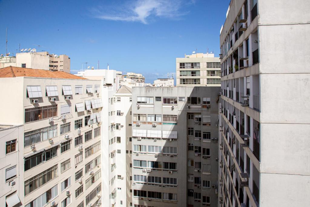  CaviRio JC1226 Apartamento em Copacabana 50m da praia