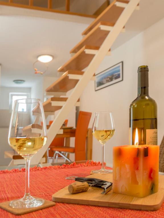 Green Home Apartments - Studio - Split Level