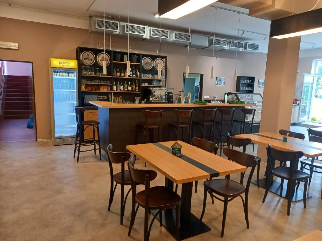 Lounge nebo bar v ubytování Penzion Lokotka Děčín