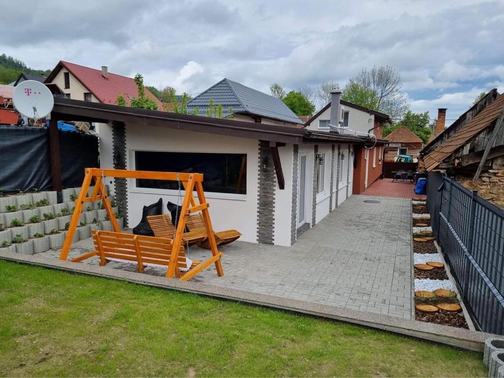 Budova, v ktorej sa penzión nachádza