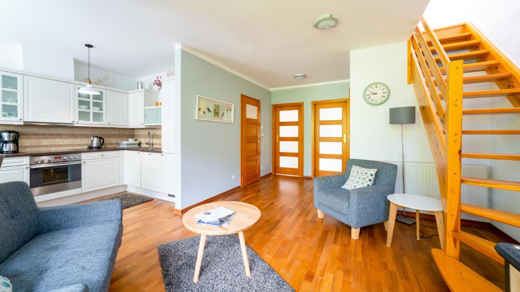 Apartamenty Sun & Snow Karpacz Myśliwska - Apartamento De Tres Habitaciones