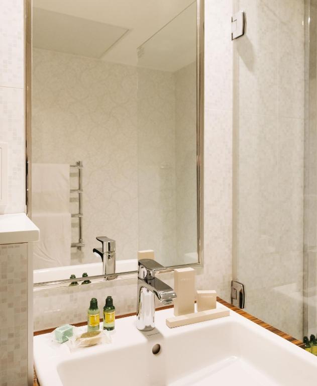 Le Parisis - Paris Tour Eiffel - Resim 35