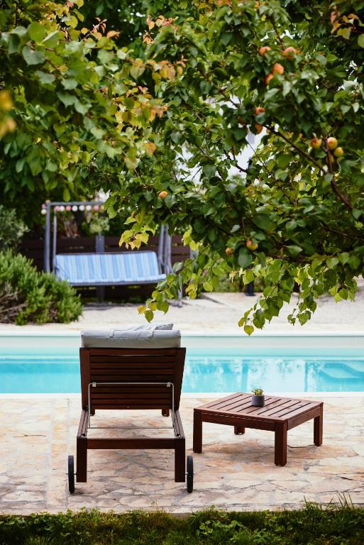 Fotografia z galérie ubytovania Villa Sunny Garden with private heated pool v destinácii Kaštela