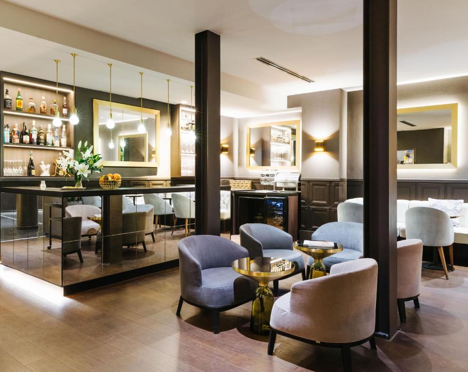 Le Parisis - Paris Tour Eiffel - Resim 2