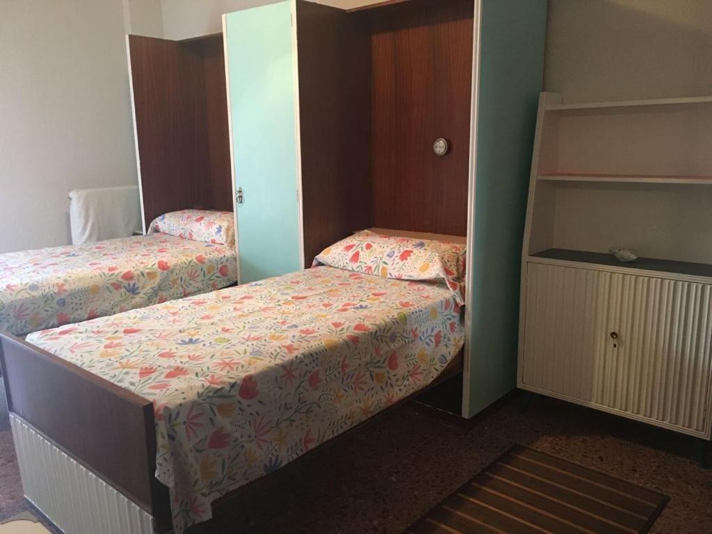 Fotografia z galérie ubytovania Apartamentos con bonitas vistas en el Pantano de Entrepeñas v destinácii Pareja