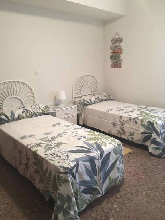 Fotografia z galérie ubytovania Apartamentos con bonitas vistas en el Pantano de Entrepeñas v destinácii Pareja