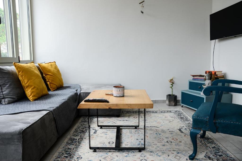 Deus Apartments_ Athens Airport - 13