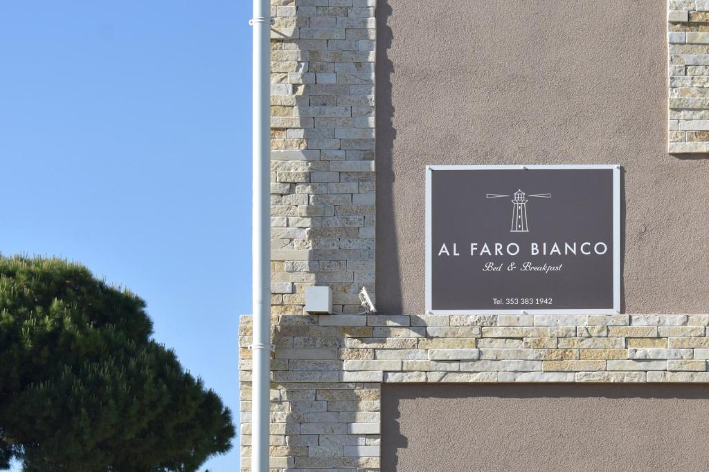 Al Faro Bianco