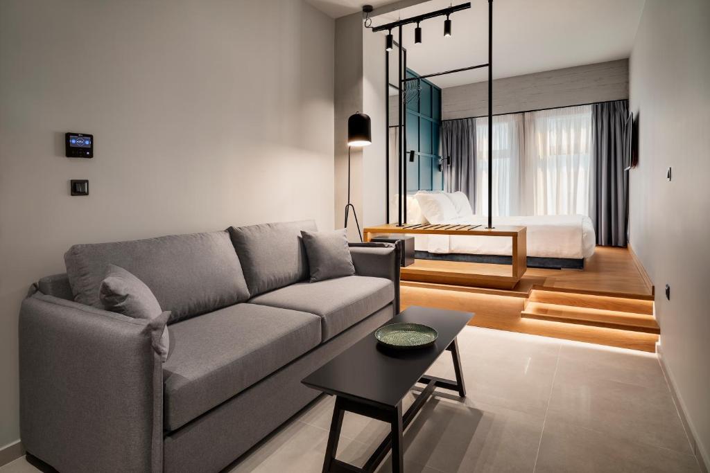 Bob W Akadimia Athens - Resim 13