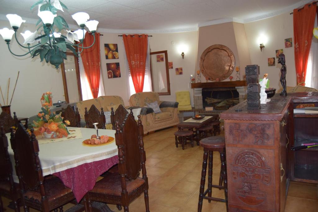 Posedenie v ubytovaní Villa Los Inkas
