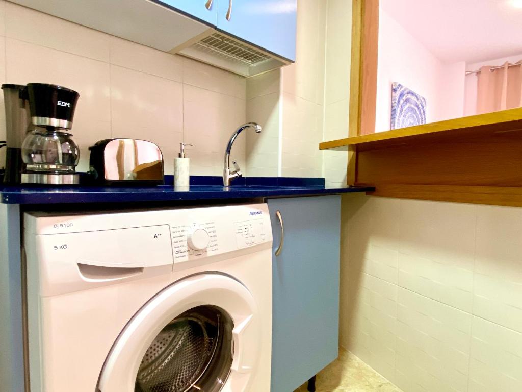Fotografia z galérie ubytovania Apartamento acogedor en el Puerto de Cambrils v destinácii Cambrils