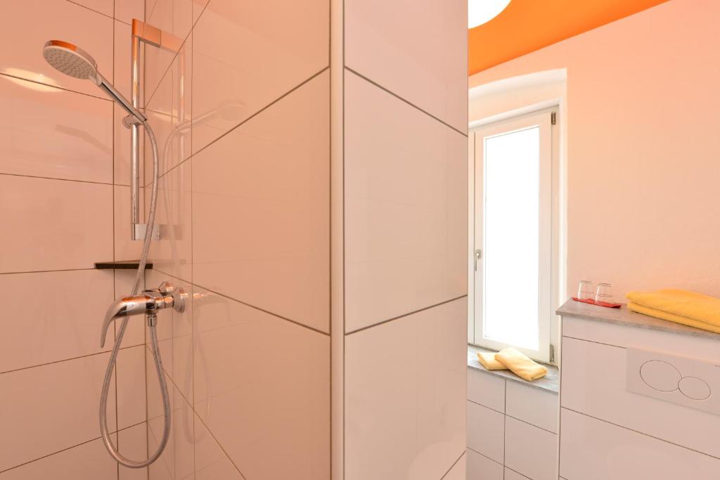 Hotel Garni Pension Gambrinus - 13