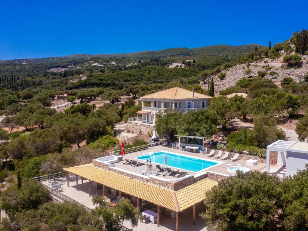 Piscina en o cerca de Armyra Villas