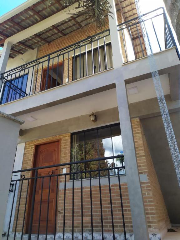  Chalés Estrada Real