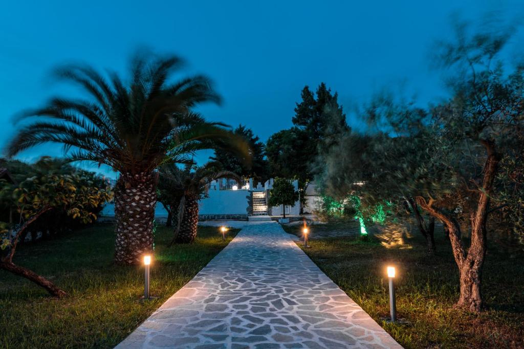 Ogród w obiekcie Bay View Suites