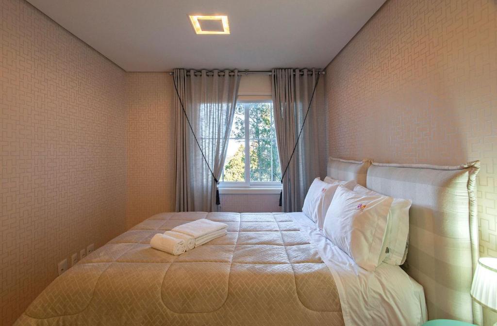 HOMELLAND 402 C - COBERTURA 3 SUÍTES NO CENTRO COM VISTA PARA O VALE  HOMELLAND 402 C - COBERTURA 3 SUÍTES NO CENTRO COM VISTA PARA O VALE