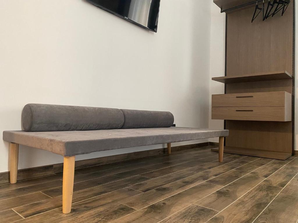 Holiday Guesthouse - 6